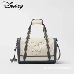 Disney Mickey Mouse traveler bag